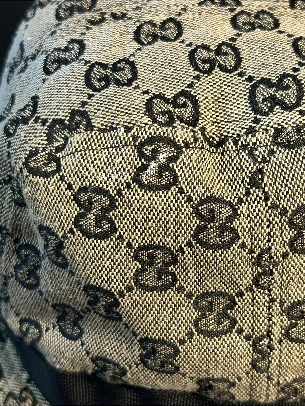 Authentic Gucci Bucket Hat - Men - Size L - Great Condition